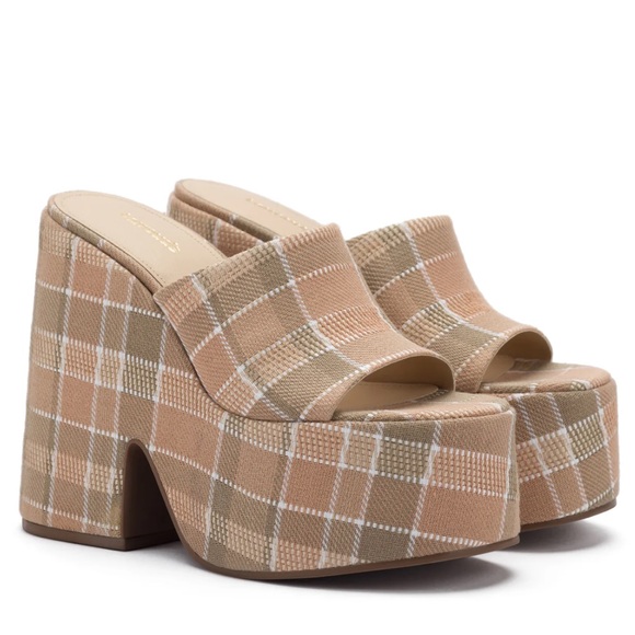 🌹LARROUDE🌹 Wanda Platform Mule In Neutral Plaid Raffia Size: 11 - Picture 1 of 13